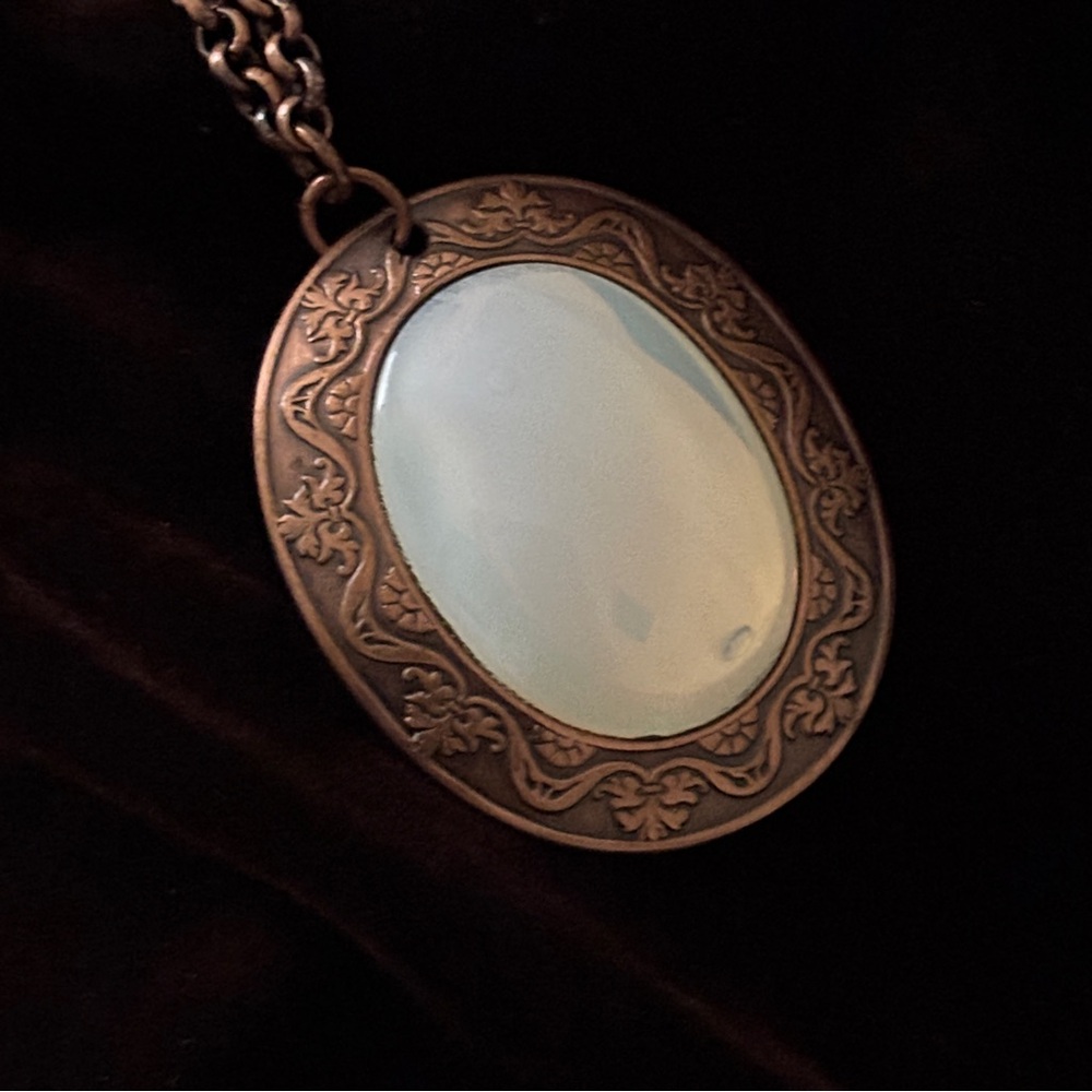 Vintage Elegant Solid Copper & Opalite Necklace P… - image 4